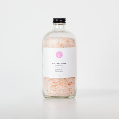 Mineral Soak: Grapefruit + Ylang